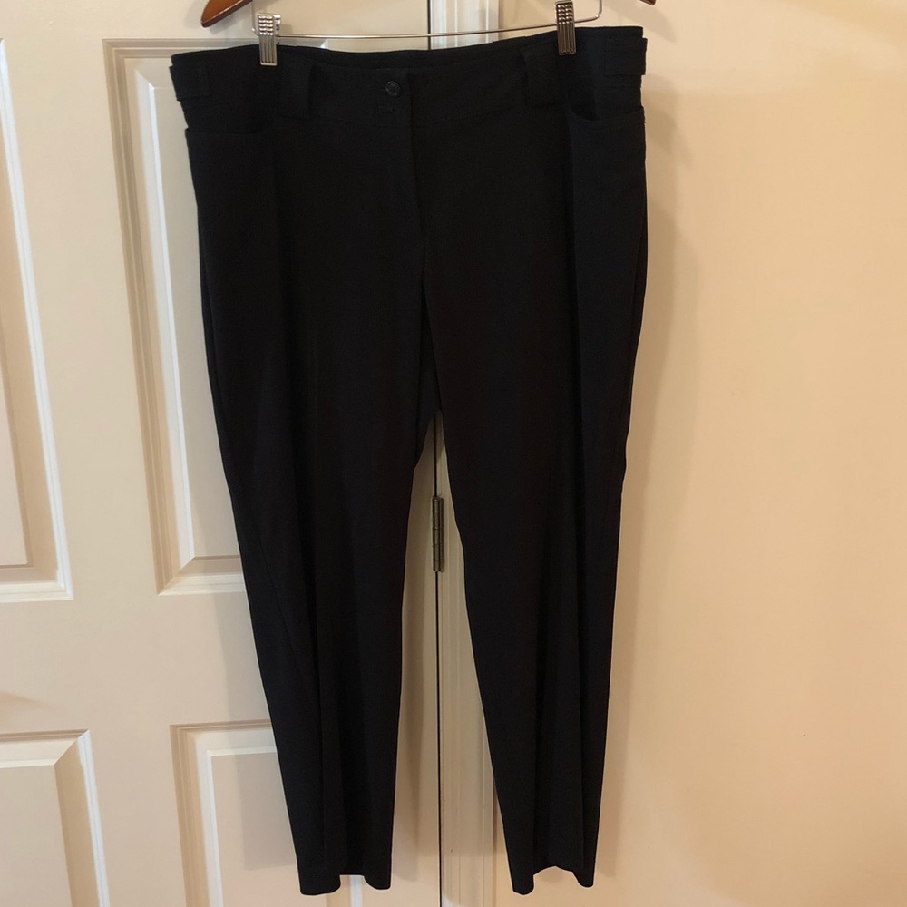 Lane Bryant Black Capris Size 18P Pants